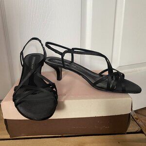 BANDOLINO Bdendall Black satin Silk Kitten heel Strappy sandals Shoes *8M*